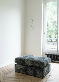 Image 2 of Pouf Nobilis