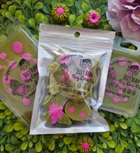 Image 6 of Jellybean Key Lime Pie - A Rocky Top Wax Works exclusive custom houseblend fragrance 