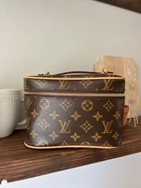 Image 1 of Lidia Vanity Case
