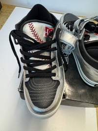 Image 2 of Vintage DC 2094 Volcano Size 9