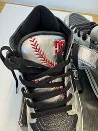 Image 11 of Vintage DC 2094 Volcano Size 9