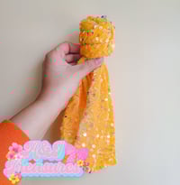 Mango Sequin Top knot