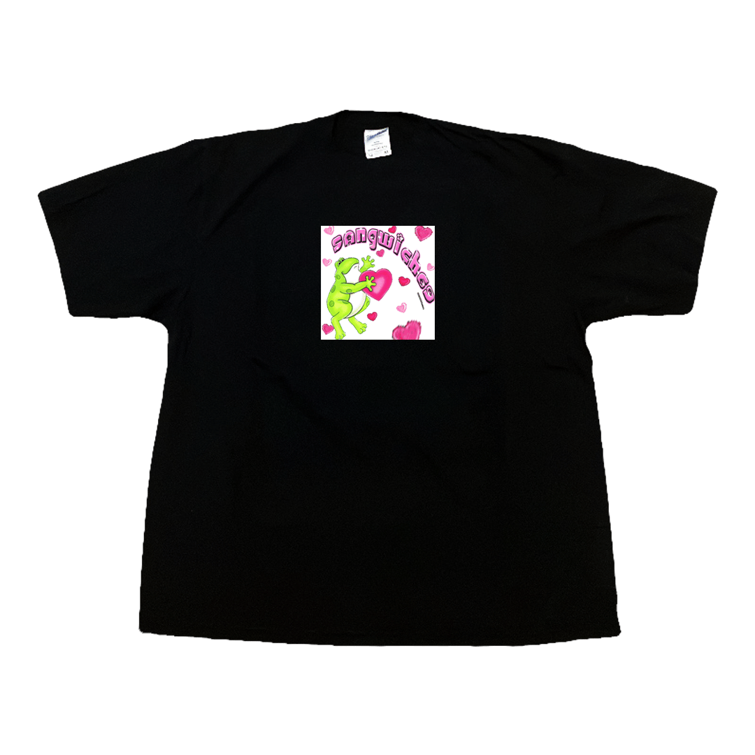 ˜”*°• love frog shirt •°*”˜