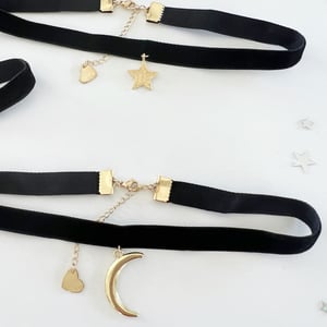 Image of Velvet Choker Necklaces 