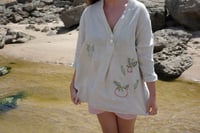 Image 2 of ‘Garden salad’ 100% made in Italy linen shirt with hand embroidery 