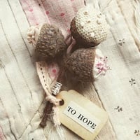 Acorn Keepsakes