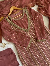 Image 4 of Tea pink sequence 