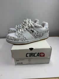 Image 5 of Vintage Circa Widowmaker Lopez size 12