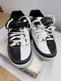 Image 1 of Vintage Circa 205 Vulc size 12