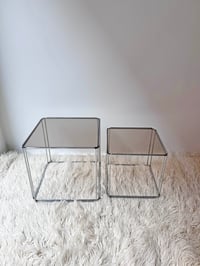 Image 2 of PAREJA DE MESITAS ISOCELE, DE MAX SAUCE, AÑOS 70