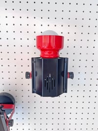 Image 8 of APLIQUE METÁLICO ROJO Y NEGRO, AÑOS 80