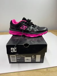 Image 1 of Vintage DC ultimate trainer  size 6
