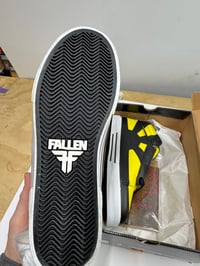 Image 6 of VIntage Fallen Rising Sun size 9