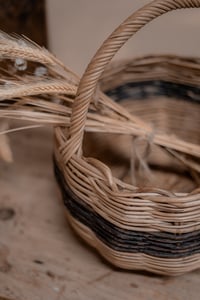 Image 2 of Panier en osier rond