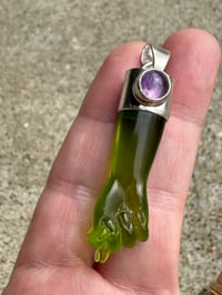 Image 3 of Green chalcedony and amethyst mano figa 