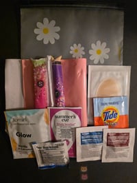 Image 2 of Womens Daisy kit #2
