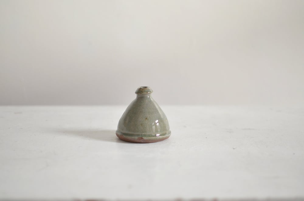 Image of Wobbly bud vase 