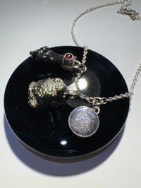 Image 16 of Familiars 