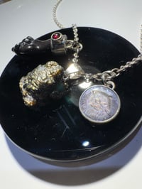 Image 21 of Familiars 