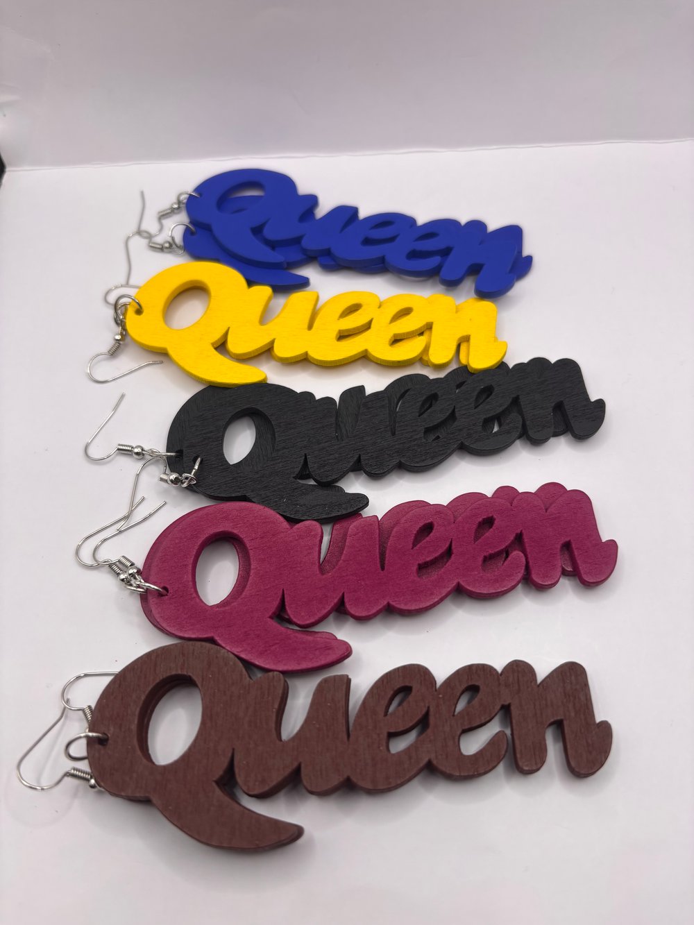 Image of Queen Earrings 