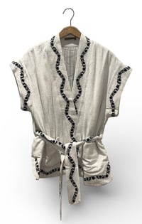 Image 1 of Chaleco Tipi Beige 