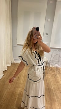 Image 3 of Falda Aella Beige 