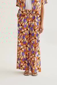 Image 6 of Pantalón con estampado Marigold
