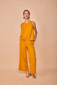 Image 2 of Top  Elantxobe mostaza