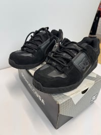 Image 2 of Vintage DC Lynx size 7