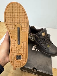 Image 7 of Vintage DC women’s size 9