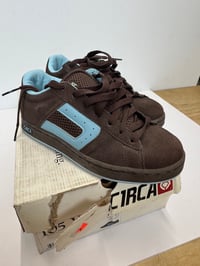 Image 1 of Vintage Circa 105 women’s size 7