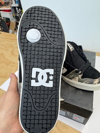 Image 3 of Vintage DC pure size 8