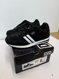 Image 4 of Vintage DVS Volari size 6