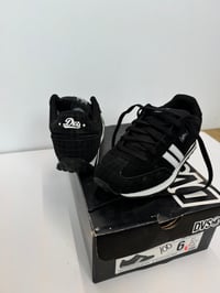 Image 6 of Vintage DVS Volari size 6