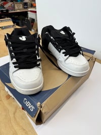 Image 6 of Vintage DVS Celsius size 9 white / black