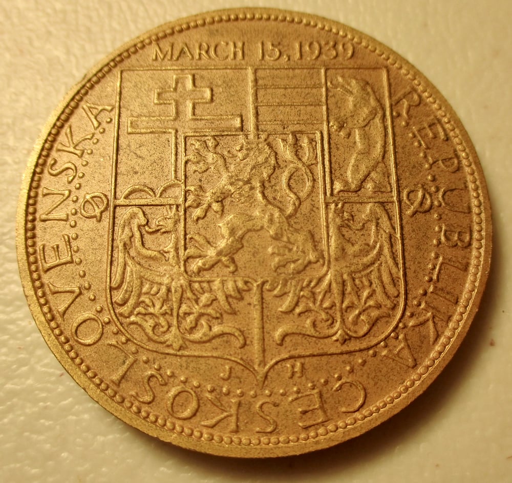 AMAZING NEW YORK WORLD'S FAIR CLANDESTINE MEDAL--CZECHOSLAVAKIA SHALL BE FREE AGAIN!