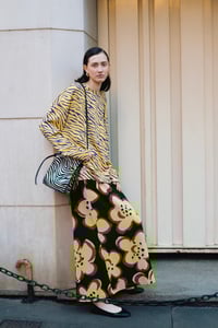 Image 1 of PRE ORDER - MAGLIA MELODIE ZEBRA GIALLO