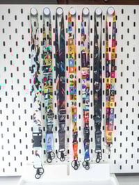 Image 2 of Birds of Singapore lanyard