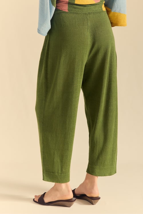 Image of 2-Pantalon lino nudo verde
