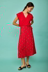 Image 2 of  Falda Colindres rojo