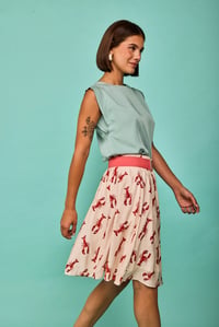 Image 4 of Falda Merón rojo