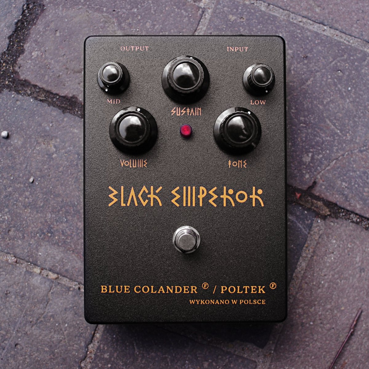 Black Emperor (5-knob) | blue colander stompboxes