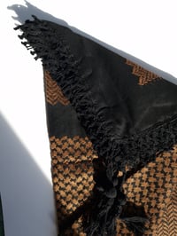 Image 6 of Golden / Chocolate Brown keffiyeh (Made in Jordan)