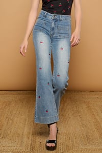 Image 1 of Vaquero cerezas de Minueto