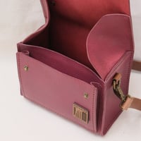 Image 6 of Tiny Box vegetable-tanned cherry