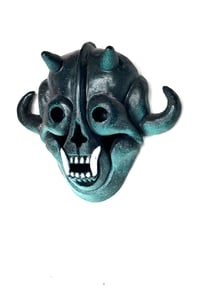 Image 2 of DARK SNAGGLETOOTH RELIC