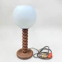 Image 5 of Lampe brutaliste en bois de Charles Dudouyt 1940 pied facettes globe opaline blanche