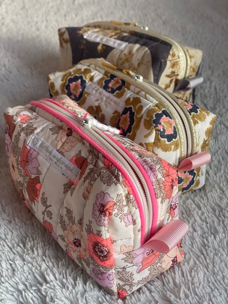 Image of Trousse Liberty