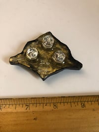 Image 2 of Tattoo Machines Skull Ladies pin gold