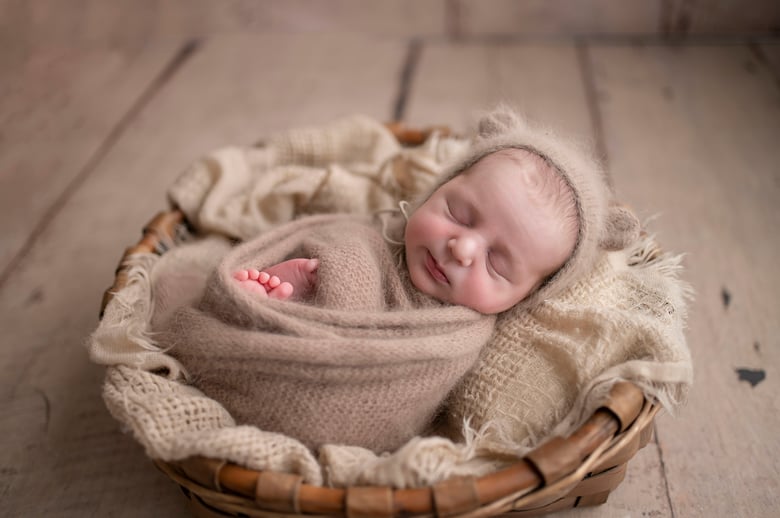 Image of Newborn Session Balance